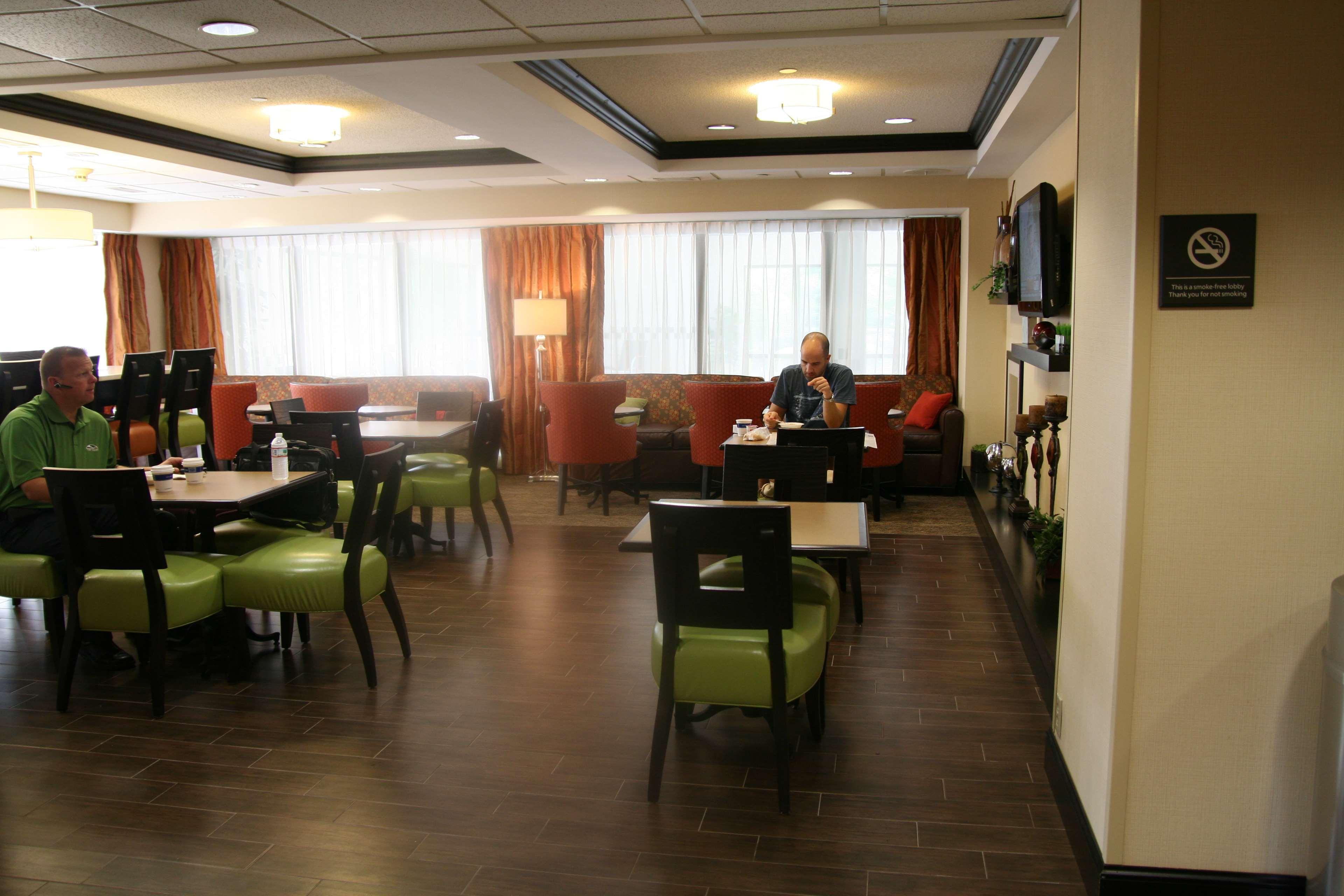 Hampton Inn Olive Branch Restaurant billede